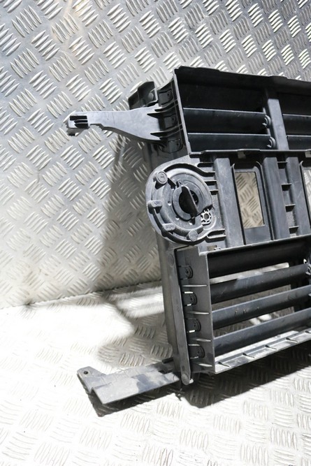 FORD TRANSIT CONNECT MK2 1.5 ECOBLUE RADIATOR SHUTTER FLAPS 2019-2022 ...