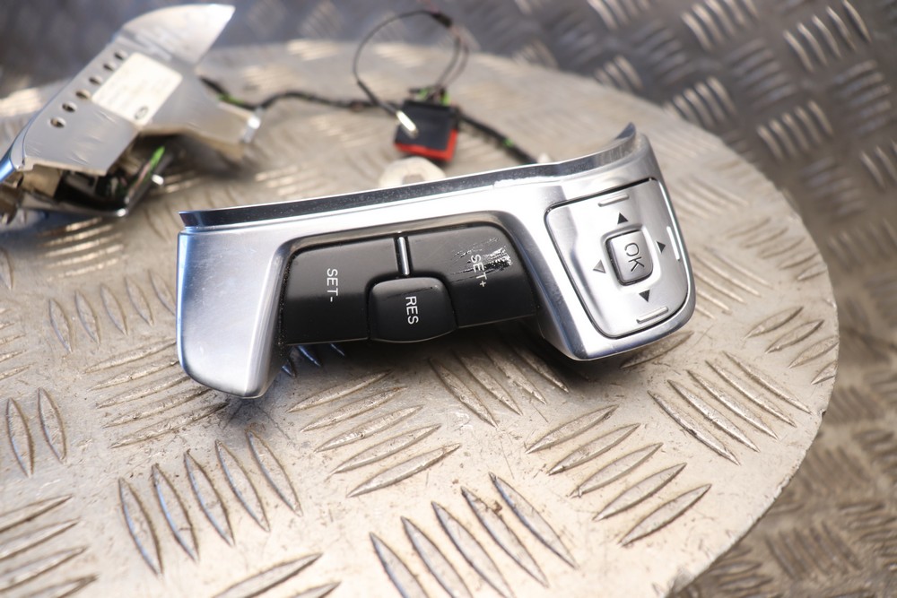 FORD GALAXY MK3 SMAX MONDEO MK4 CRUISE CONTROL BUTTONS 20102014 YH60