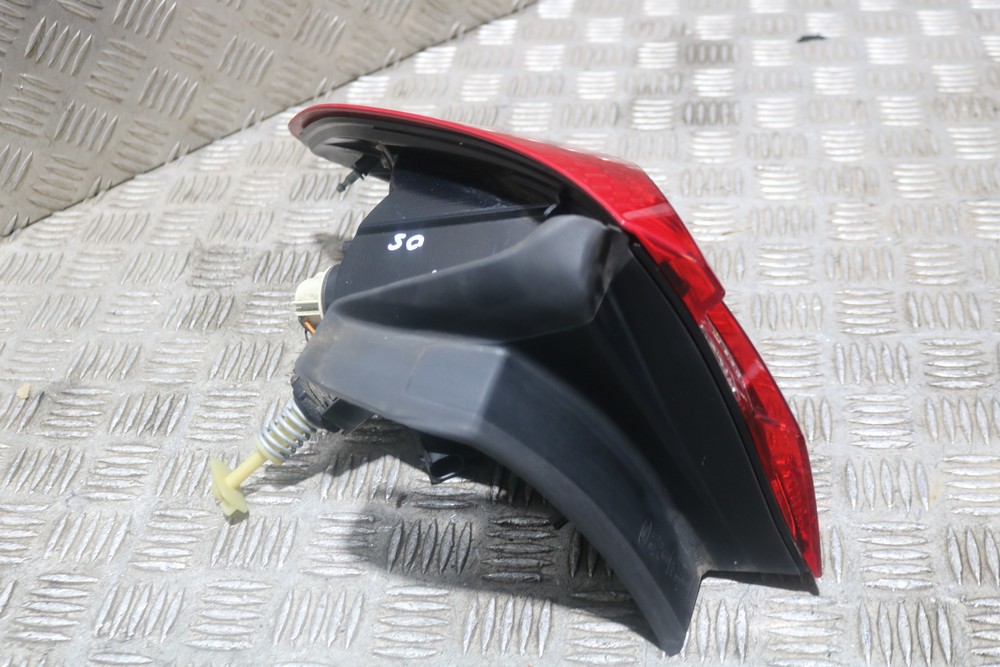 FORD FIESTA MK8 OS REAR LED LIGHT CLUSTER H1BB13404BE 20172021 BT67