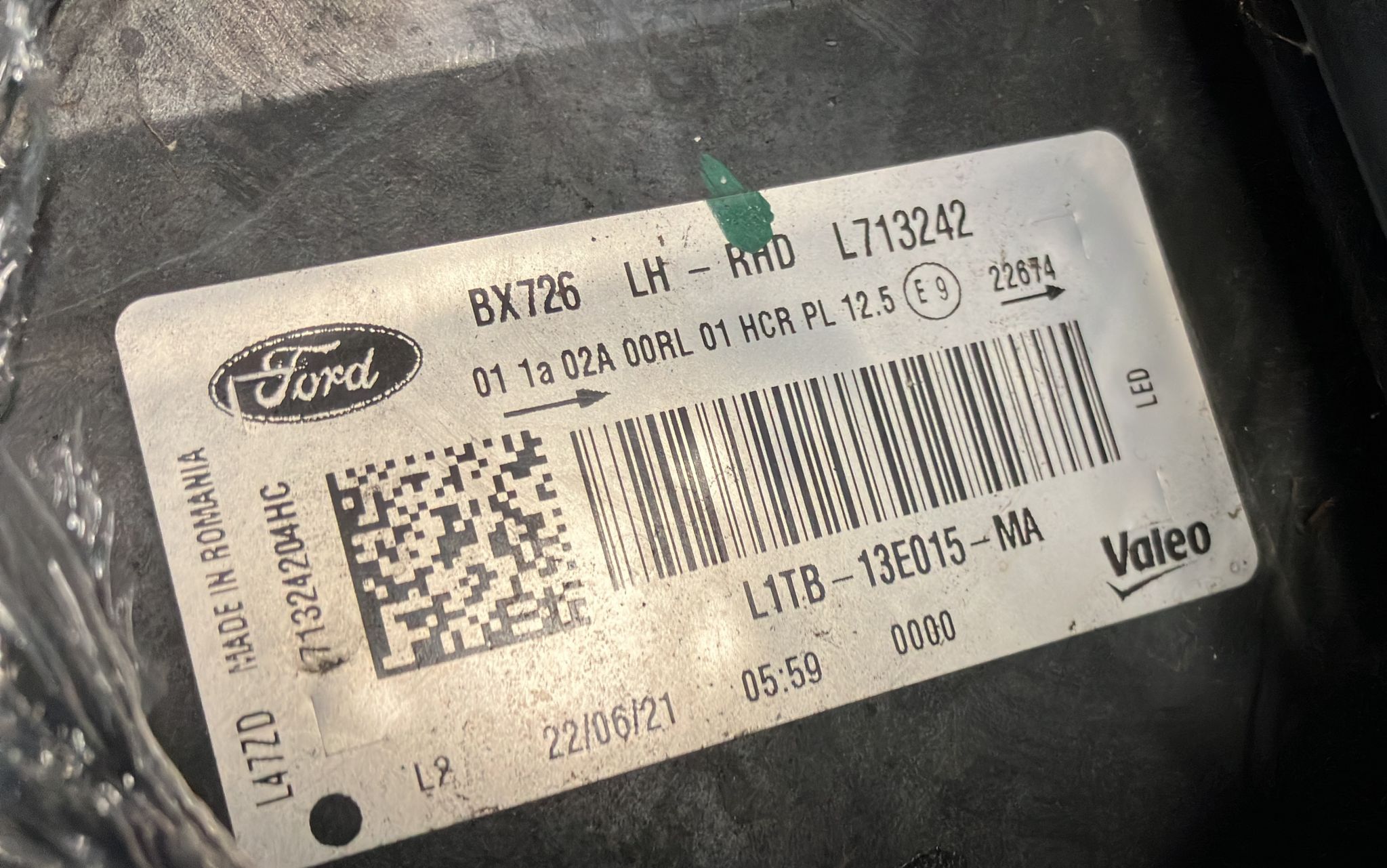 2025-06-15 18.53.48a