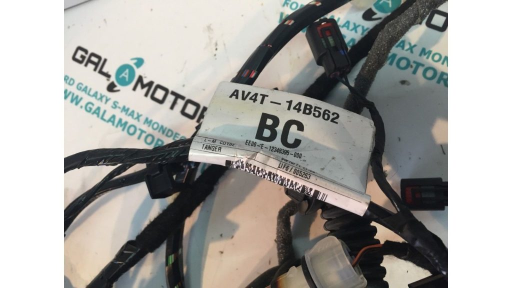 FORD KUGA 2008-2012 TAILGATE WIRING LOOM EA61 – Gala Motors
